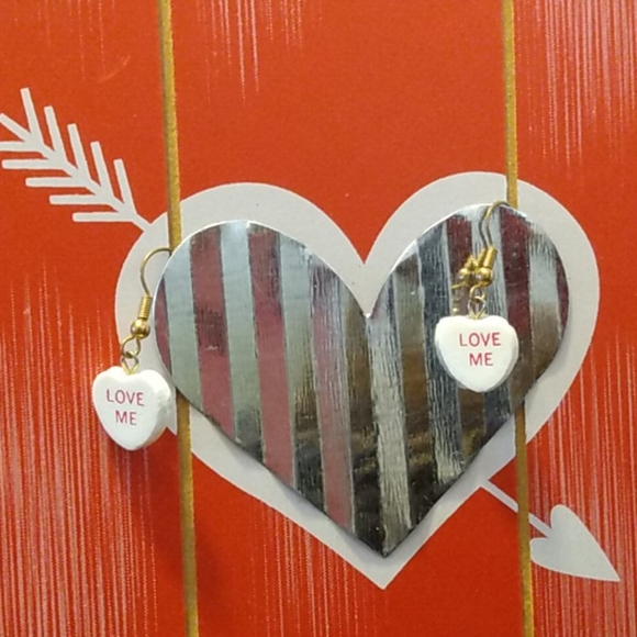 Vintage Valentine's Candy Fashion Statement Pins plus - Picture 2 of 12